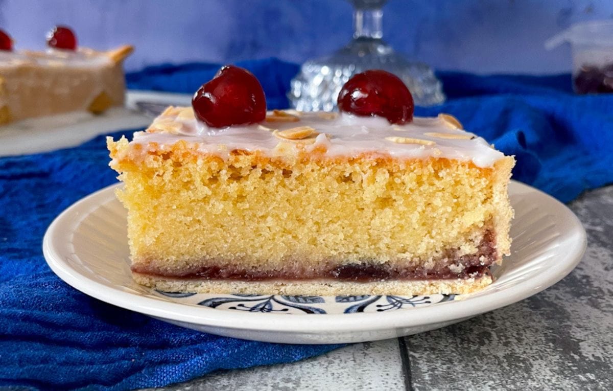 Cherry Bakewell Traybake
